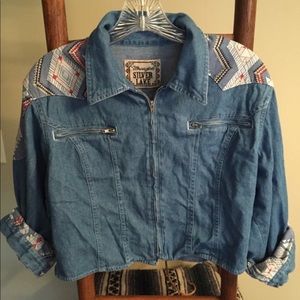 Wrangler Cropped Denim Jacket